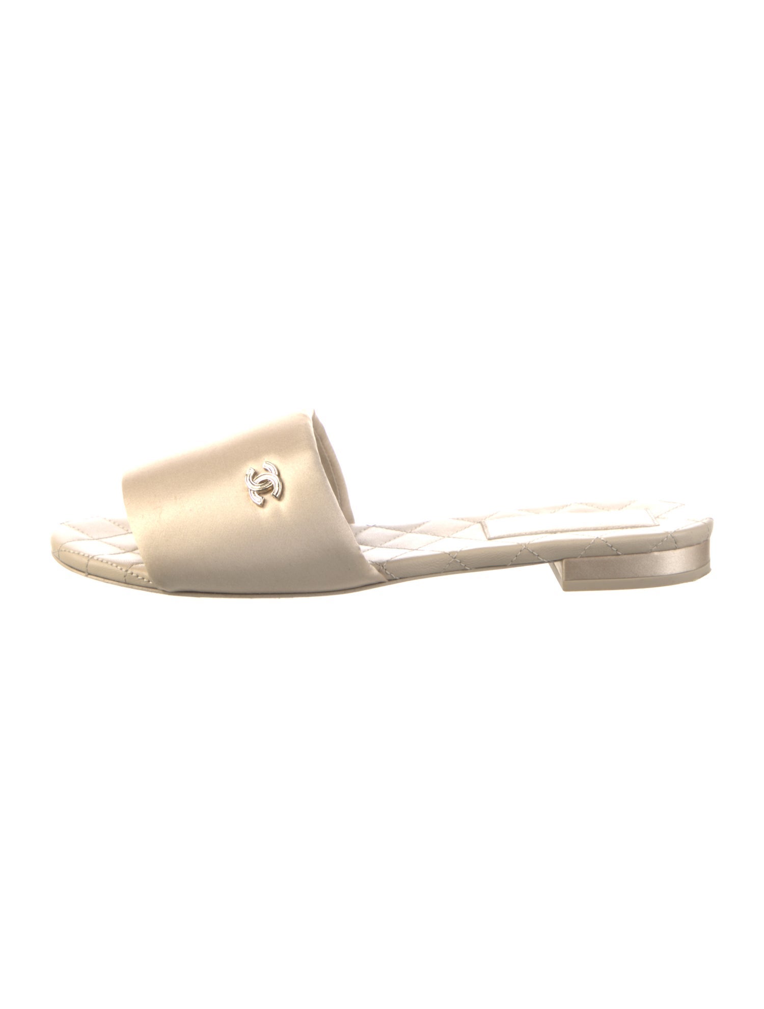 Chanel 2022 Interlocking CC Logo Slides